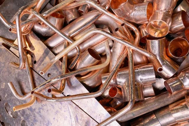Precio chatarra de cobre: cuánto puedes ganar por tu metal reciclado Precio chatarra de cobre: cuánto puedes ganar por tu metal reciclado